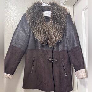 Jessica Simpson Brown Two-Tone Faux-Shearling Coat with Fur Collar